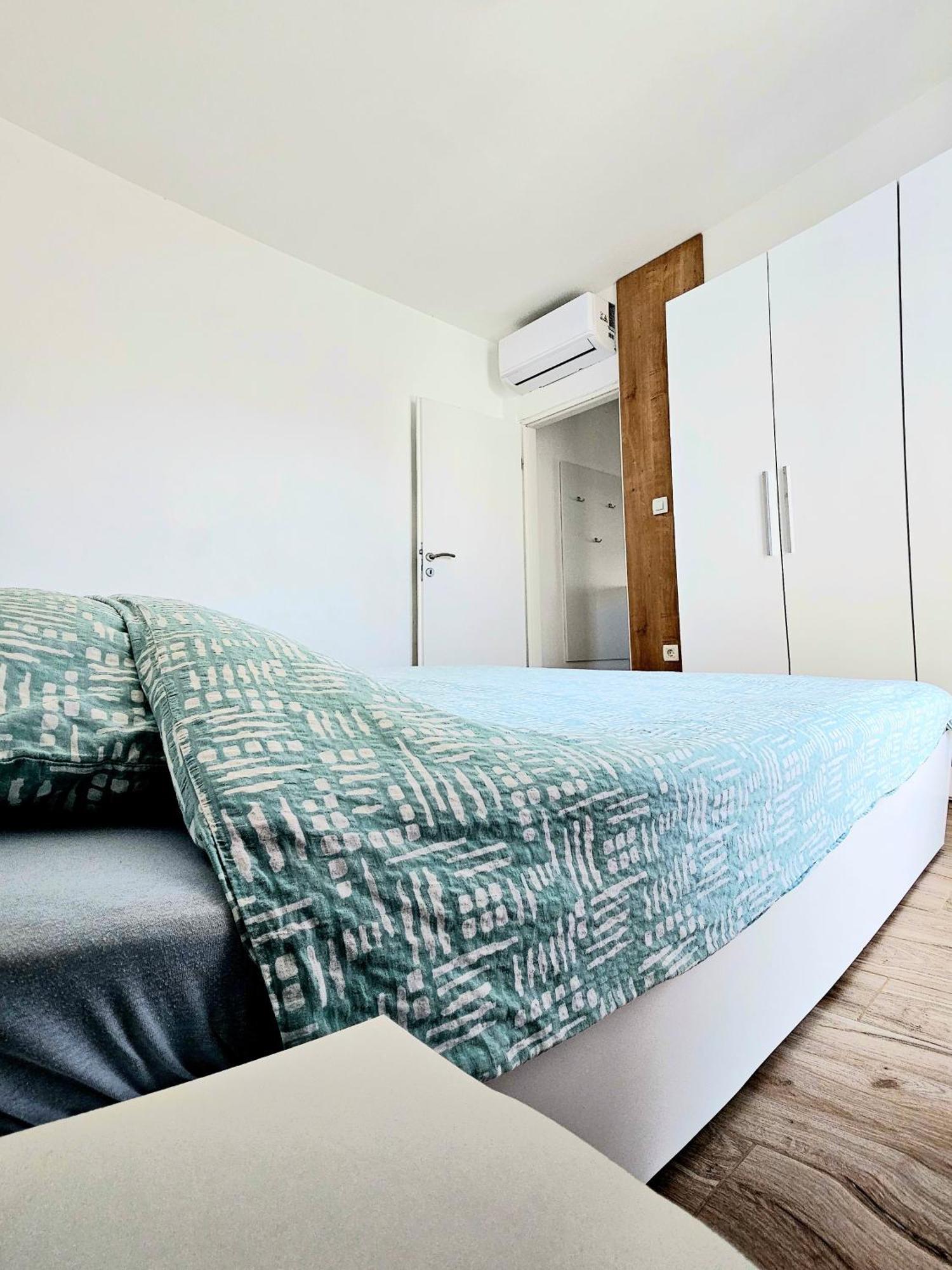 Nina Apartament